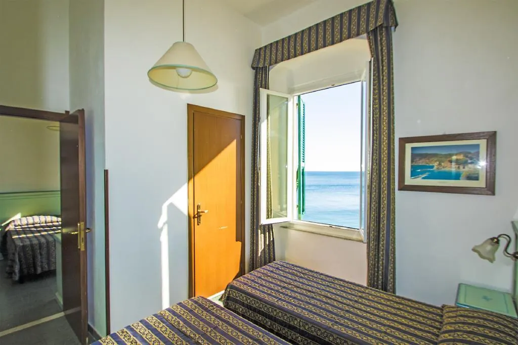 Hotel Baia Monterosso al Mare
